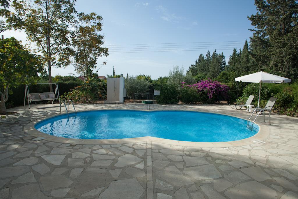 Villa Natasha Coral Bay Exterior foto